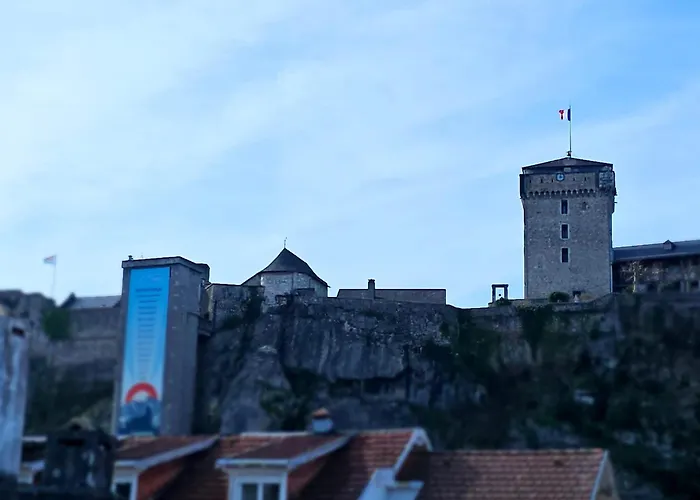 Hotel Du Commerce Et De Navarre Lourdes